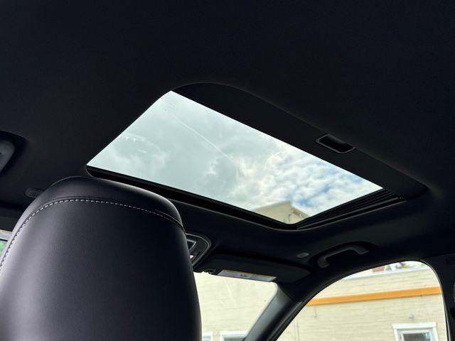 New 2025 Silver Jeep Altitude X image 23