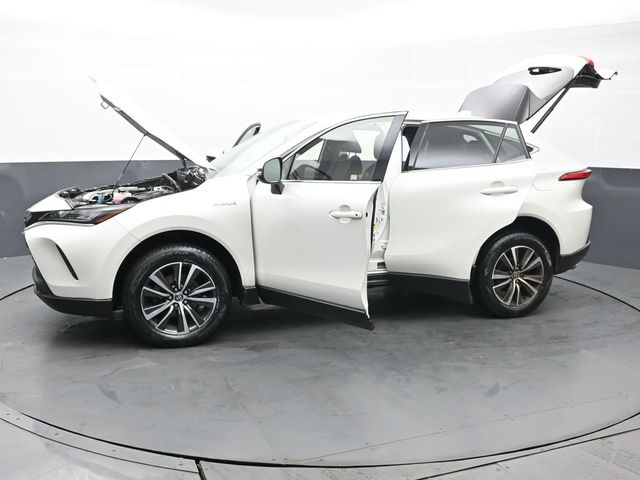 2021 Toyota Venza LE 47