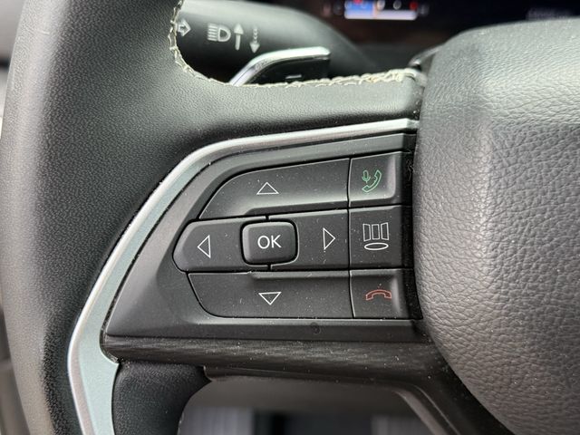 2023 Jeep Grand Cherokee L Altitude Silver at DeMontrond Gulf Freeway