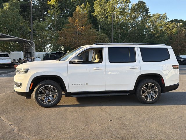 Used 2024 White Jeep Base image 2