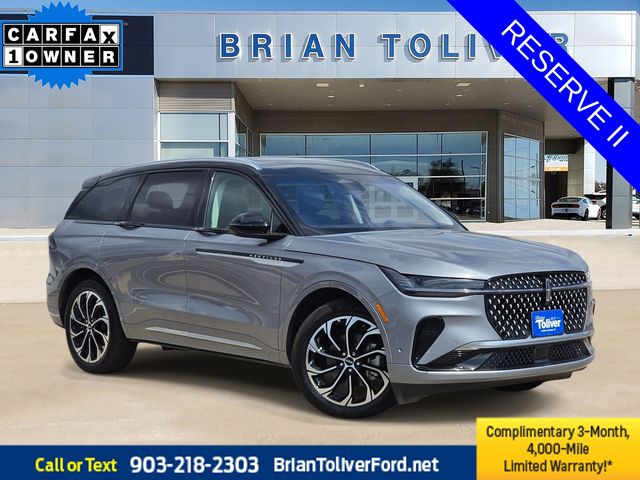 Lustrous Gray Metallic Clearcoat 2024 Lincoln Nautilus SUV / Crossover All-Wheel Drive 8-Speed Automatic