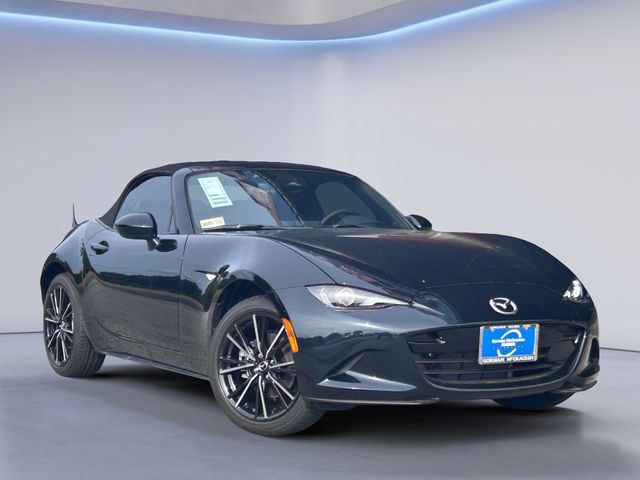 Jet Black Mica 2026 Mazda MX-5 Miata Grand Touring RWD Convertible Rear-Wheel Drive 6-Speed Automatic