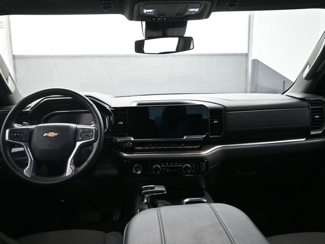 2024 Chevrolet Silverado 1500 LT - 9