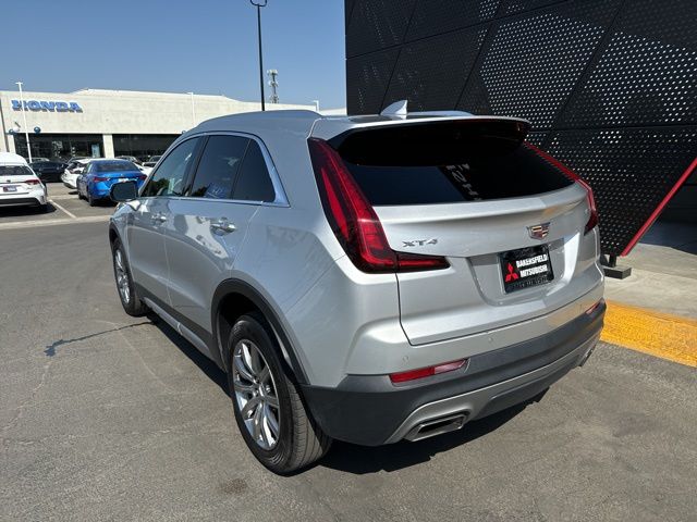 2022 Cadillac XT4 Premium Luxury 8