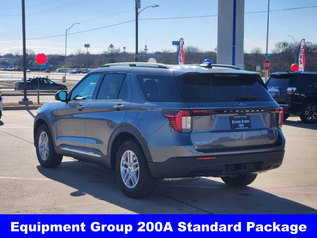 2025 Ford Explorer Active photo