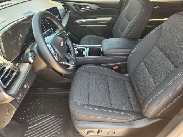 2025 Chevrolet Traverse LT Gray at River Oaks CDJR