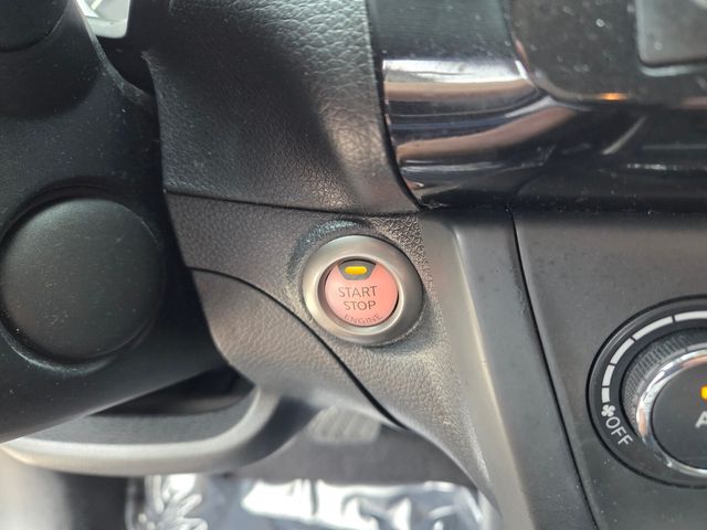 Used 2016 Red Nissan SV image 27