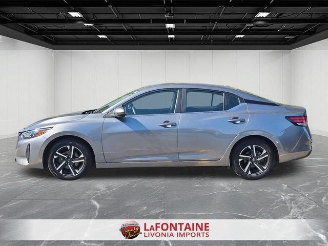 Used 2024 Nissan Sentra SV with VIN 3N1AB8CV3RY355559 for sale in Livonia, MI
