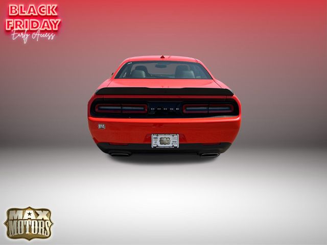 2023 Dodge Challenger R/T 9