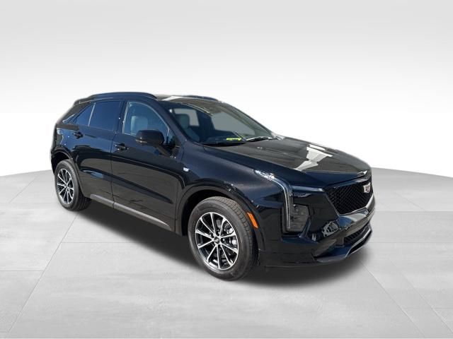 2025 Cadillac XT4 Sport 14