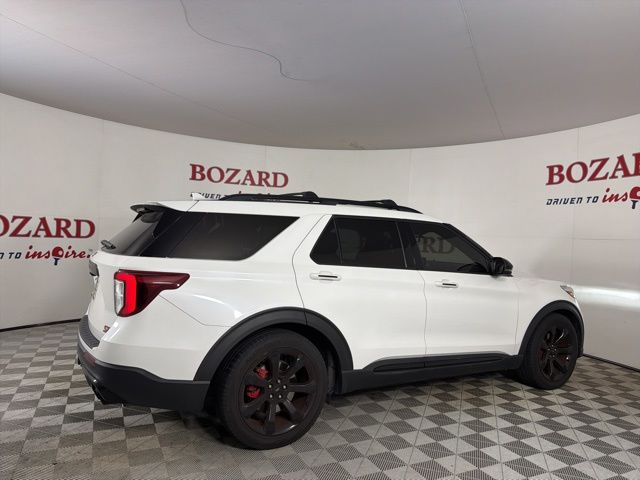 2023 Star White Metallic Tri-Coat Ford Explorer ST 4X4 SUV