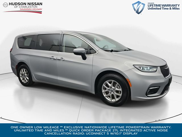 2023 Chrysler Pacifica Touring L FWD