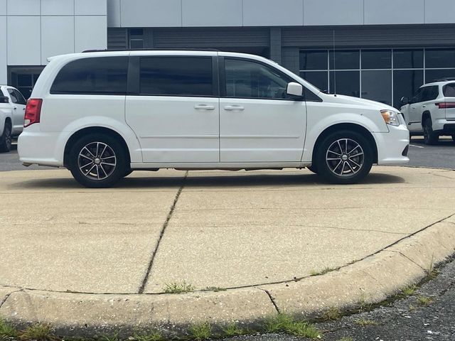 Used 2016 Dodge Grand Caravan Van