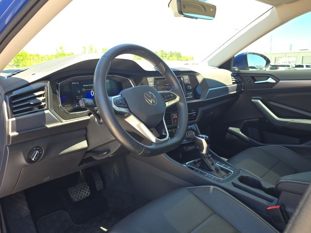 2023 Volkswagen Jetta 1.5T SE:44337B