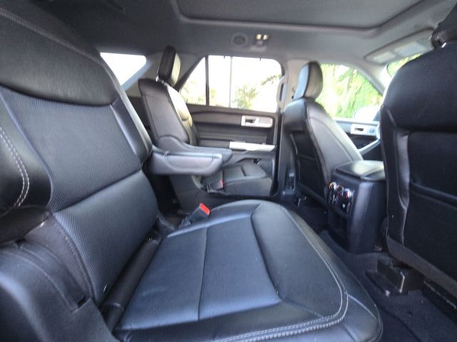 2021 Ford Explorer Limited:168858A