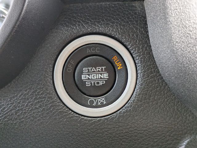 2022 Ram 3500 Chassis Tradesman/SLT/Laramie/Limited
