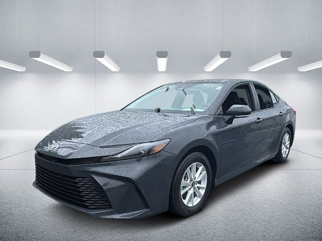 2025 Toyota Camry LE FWD