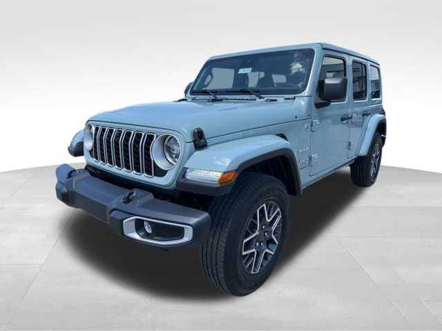 2024 Jeep Wrangler Sahara 3