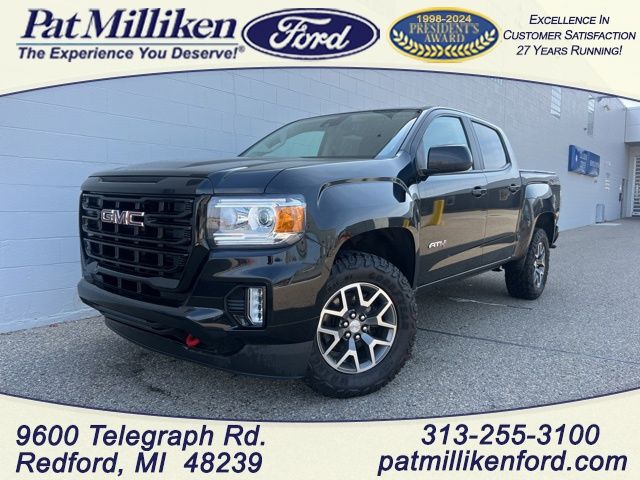 Onyx Black 2021 GMC Canyon AT4 Crew Cab 4WD with Leather Pickup Truck Four-Wheel Drive 8-Speed Automatic