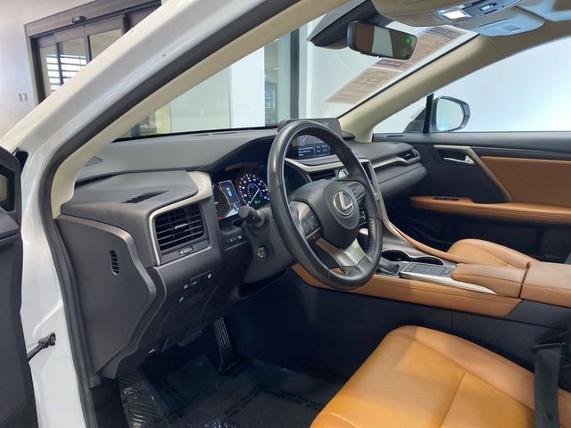 Used 2021 White Lexus 450h image 16