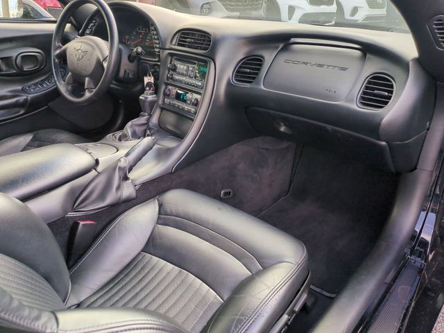 Used 2004 Chevrolet Corvette Base 2D Convertible
