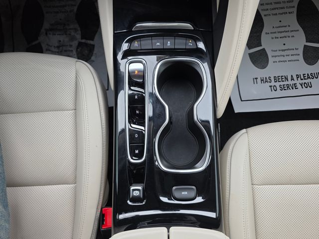 2022 Buick Envision FWD Essence