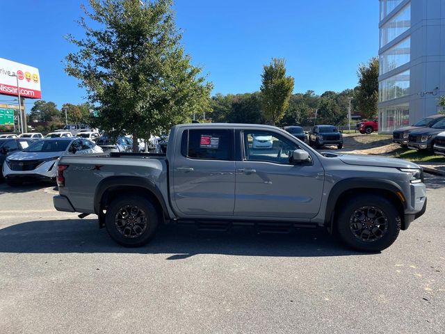 2022 Nissan Frontier PRO-X 2