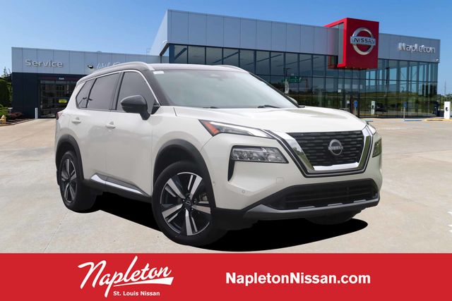 Pearl White Tricoat/Super Black 2023 Nissan Rogue SL FWD SUV / Crossover Front-Wheel Drive Continuously Variable Transmission