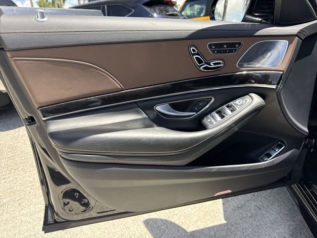 2020 Mercedes-Benz S-class - $39,998
