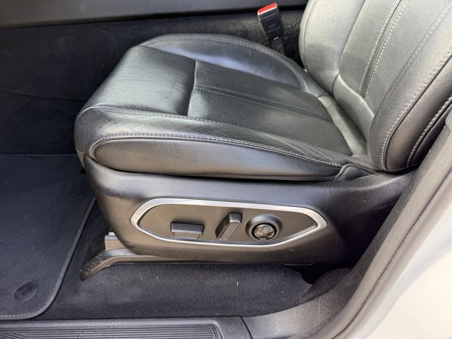2023 Jeep Wagoneer Series III White at Big Star Chrysler Jeep Dodge Ram 