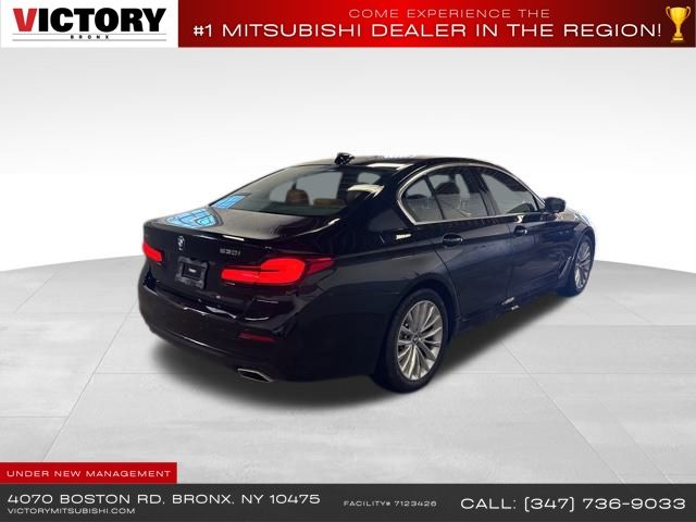 2022 BMW 5-Series 530i xDrive photo