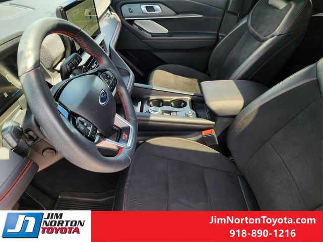 Used 2025 Ford Explorer SUV