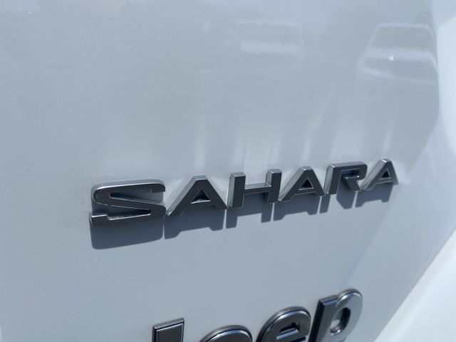 2024 Jeep Wrangler Sahara 6