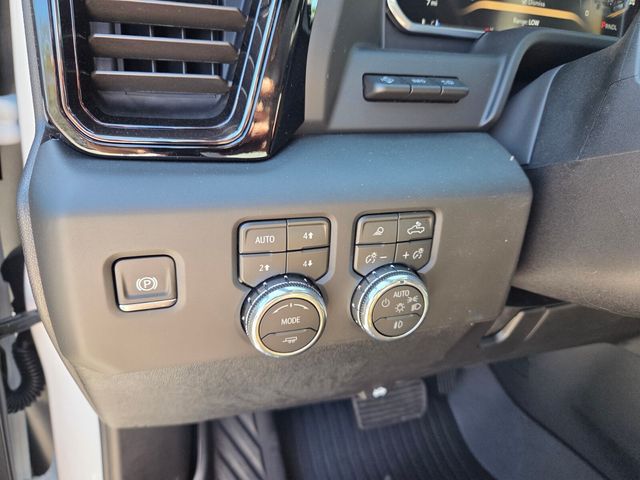 New 2026 White GMC AT4 image 23