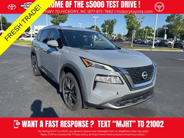 2023 Nissan Rogue SL FWD's photo