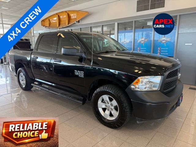 2022 RAM 1500 Classic Tradesman Crew Cab 4WD