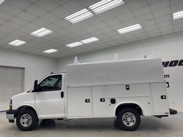 new 2025 Chevrolet Express 3500 car, priced at $63,124