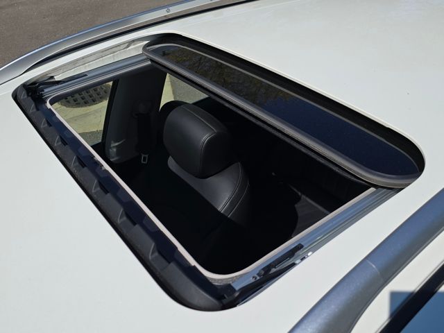 2016 Infiniti QX50 Base photo 25