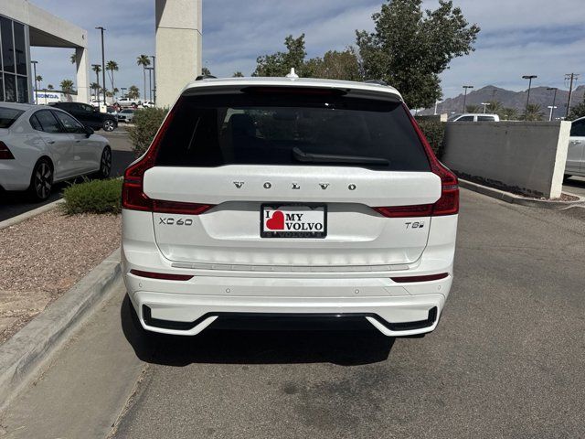 2025 Volvo XC60 Plug-In Hybrid T8 Plus photo