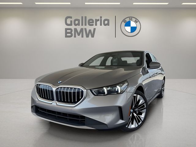 2025 BMW 5 Series 530i's photo