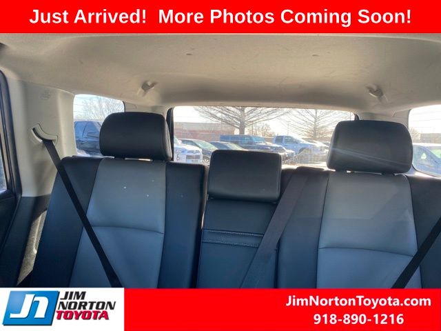 2019 Toyota 4Runner SR5 14