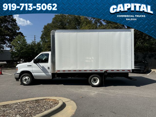 2024 Ford E-350 photo 4