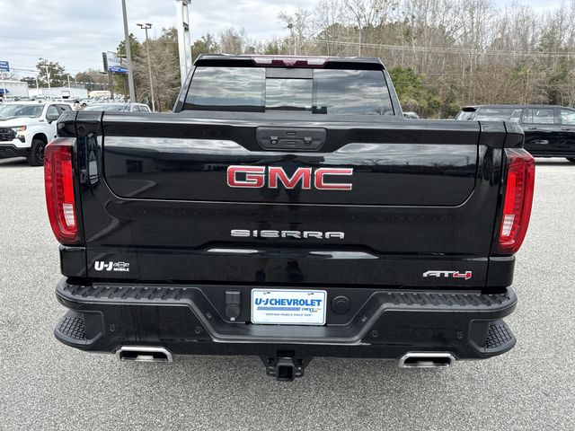2022 GMC Sierra 1500 AT4 Crew Cab 4WD