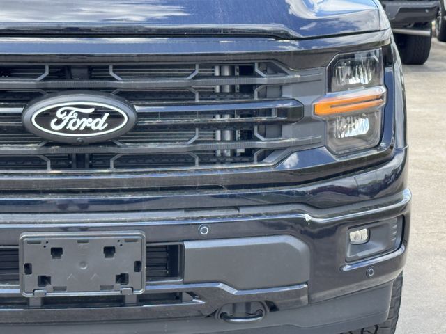 New 2026 Blue Ford XLT image 4