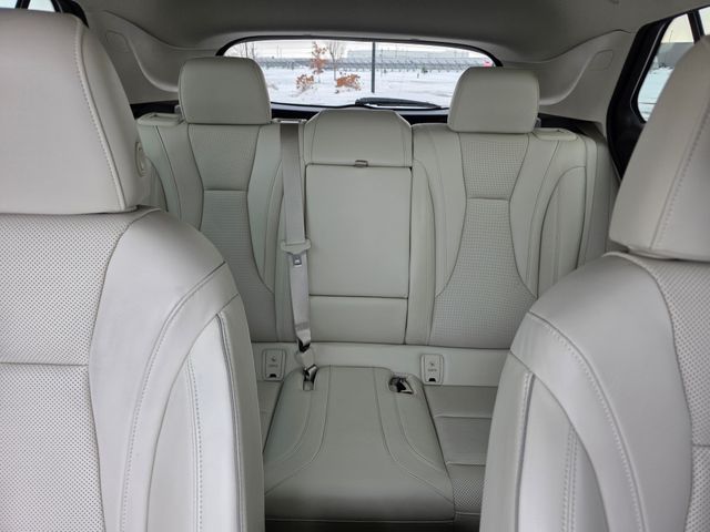 2022 Buick Envision FWD Essence