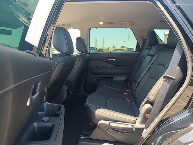 Used 2024 Nissan Pathfinder SUV