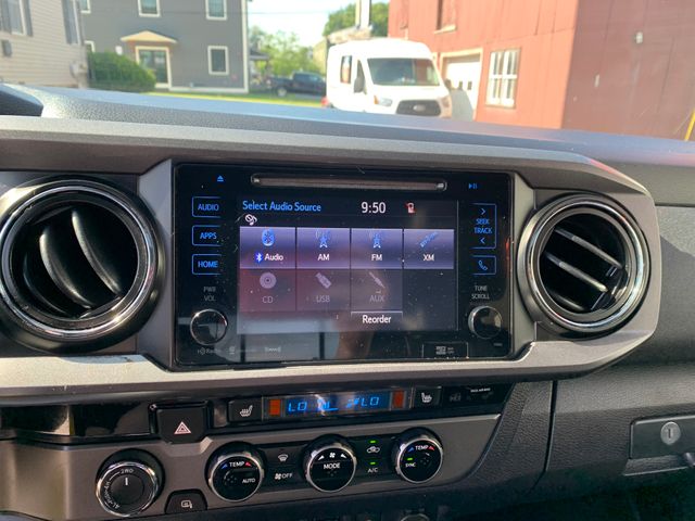 Used 2018 Toyota Tacoma Truck
