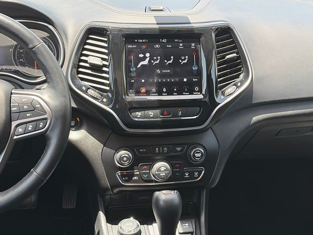 Used 2019 Jeep Cherokee SUV