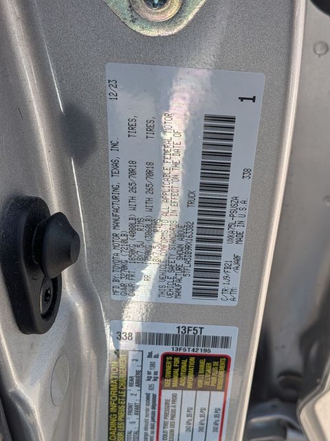 2024 Toyota Tundra - Image 33