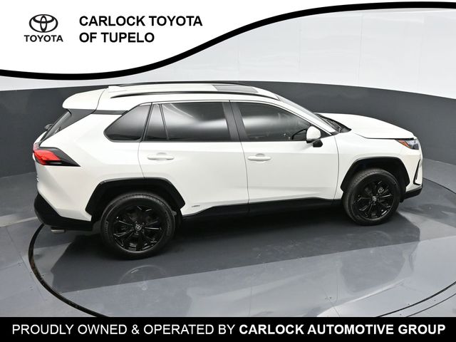 2022 Toyota RAV4 Hybrid SE 33